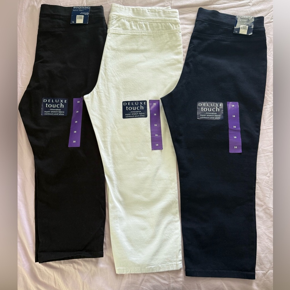 Bandolino Capris three pair Black, Navy and White!!  NWT